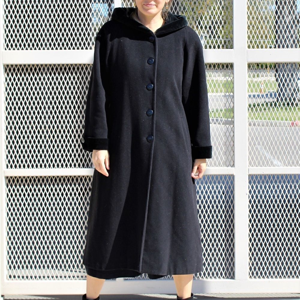 Vintage Black Lambswool Forecaster Velvet Trimed Hooded Long Trench Coat (10)